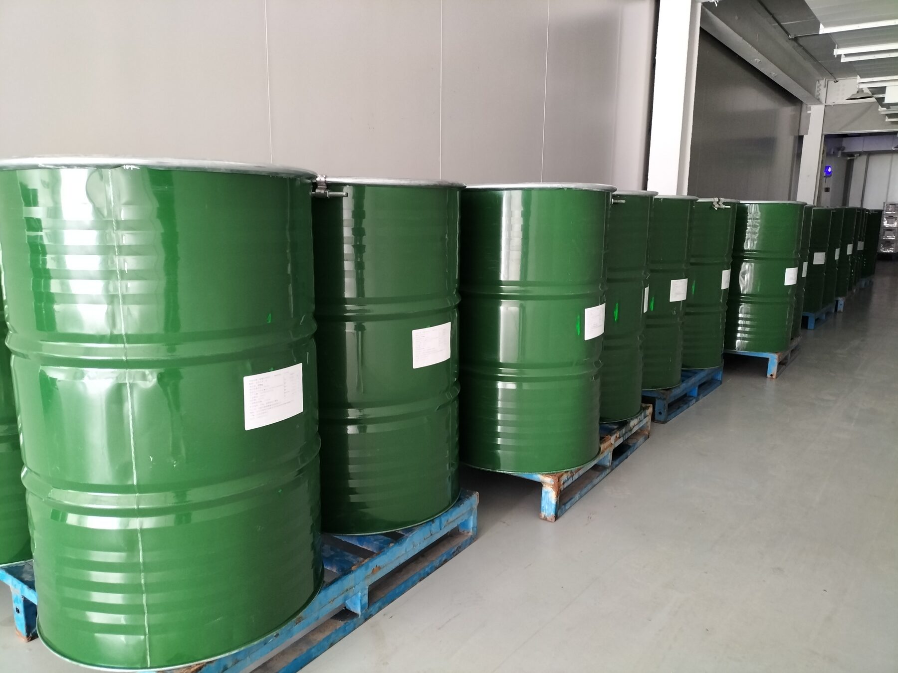Bulk steel drums